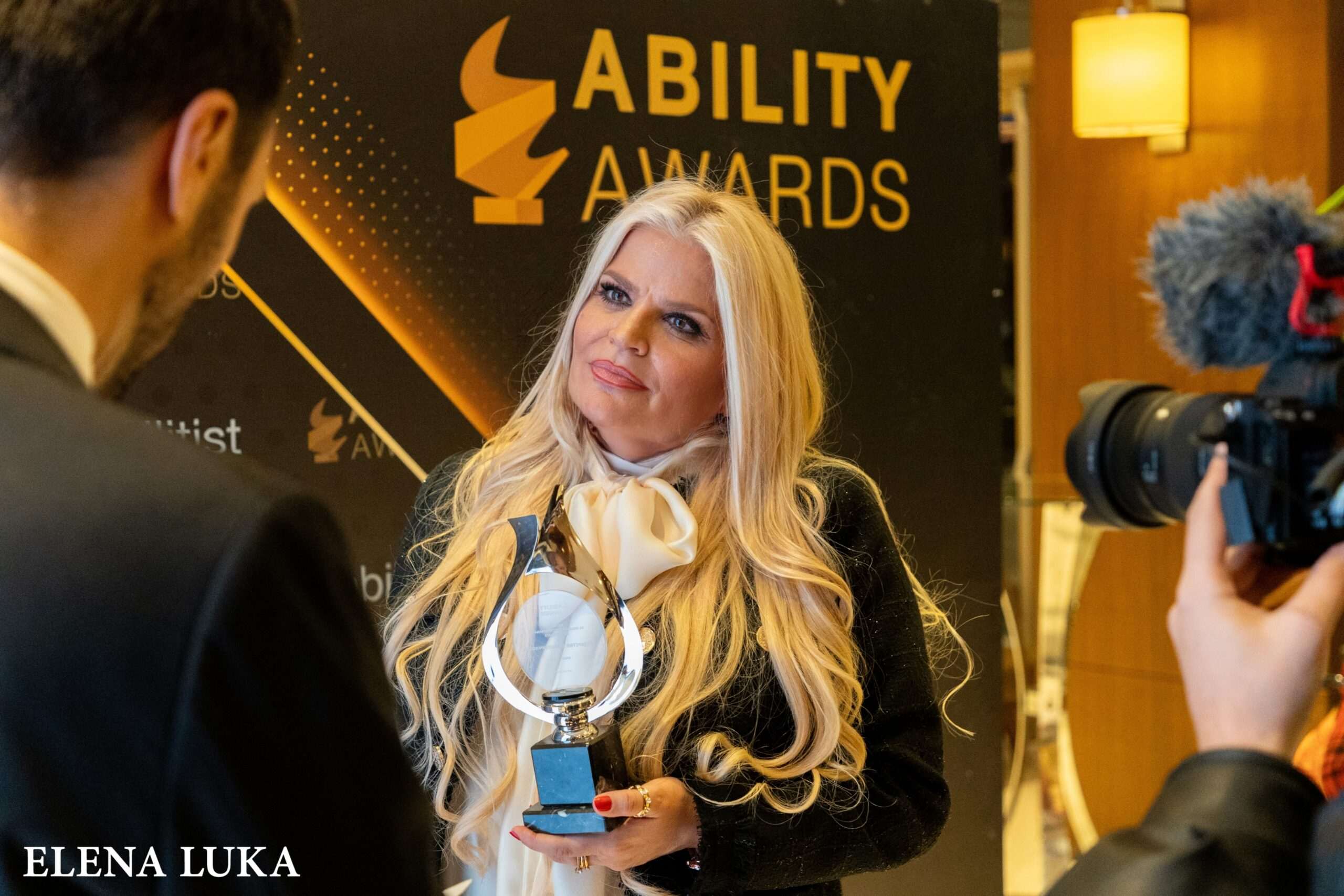 ЕЛЕНА ЛУКА добитник на престижната награда Лидерство за различности на првите „Ability awards 2024“