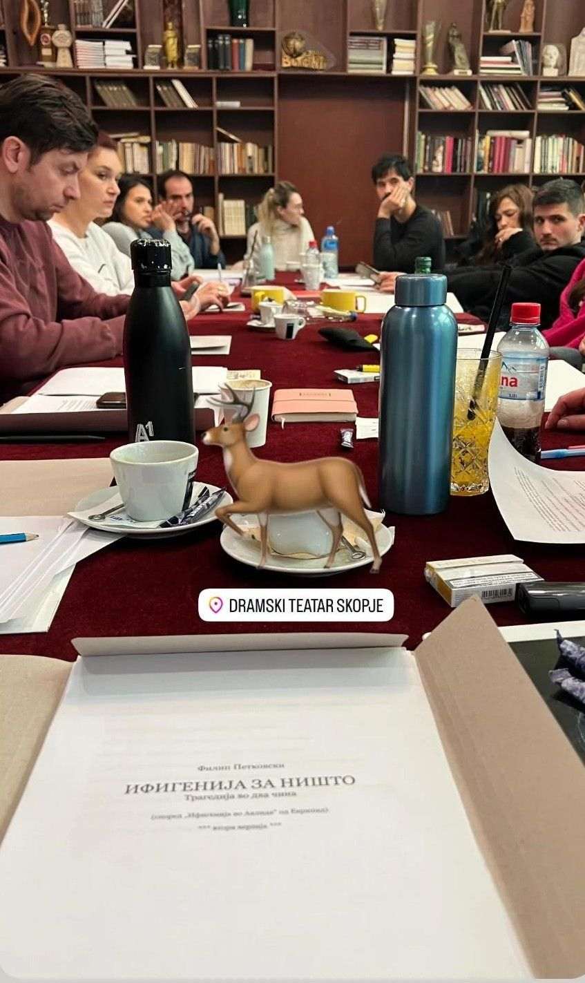 „Ифигенија за ништо“ нова претстава во Драмски театар Скопје