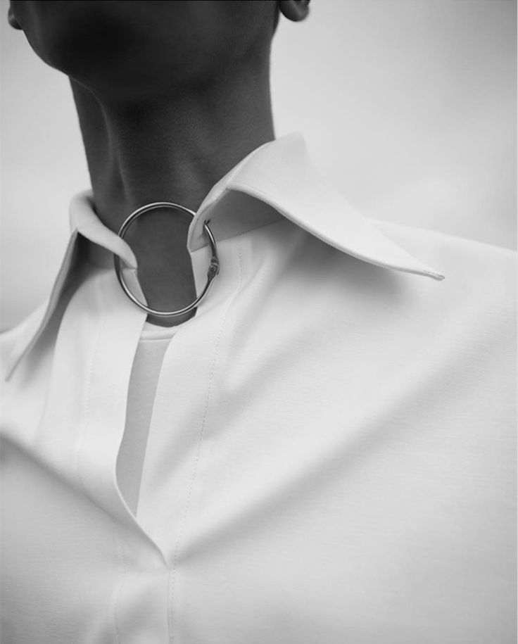 Creative Ways to Wear Jewelry as Part of Your Outfit
