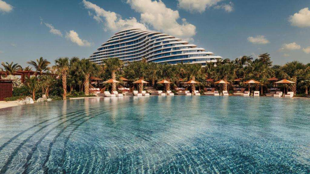 Jumeirah Marsa Al Arab прогласен за најдобар хотел во светот